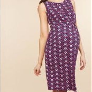 cute maternity dress in geo-print